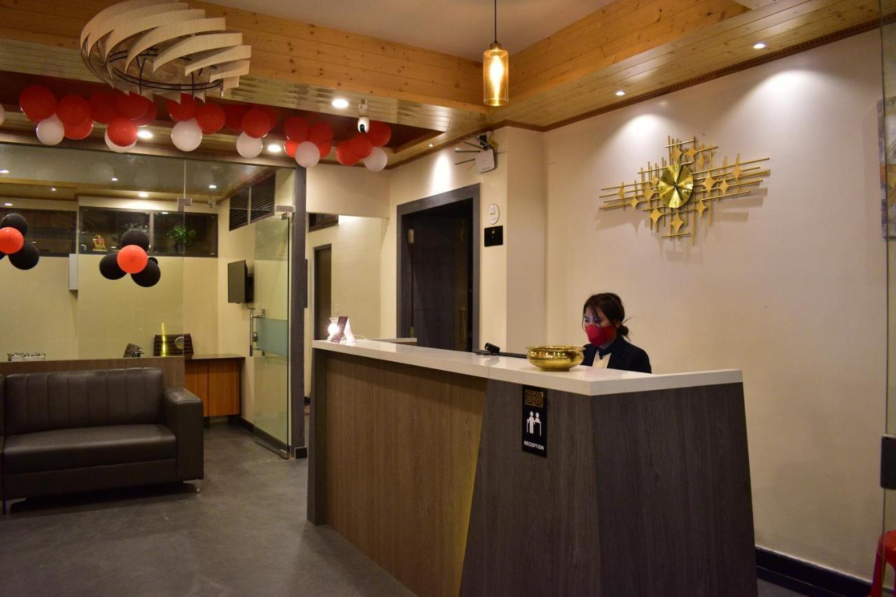 Hotel Montana Vyoo Namchi Exterior photo